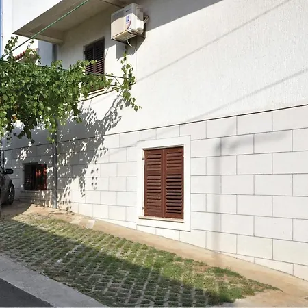 Pet Friendly In With Kitchen Apartmán Zadar