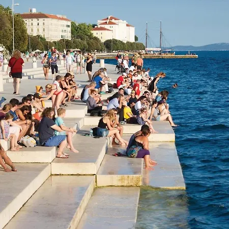 Pet Friendly Apartment In Zadar With Kitchen Apartment